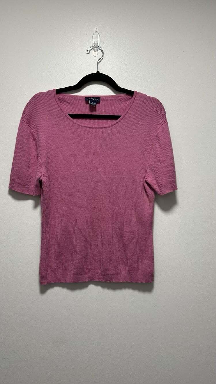 Ann Taylor Top Size XL Short Sleeve Pink 100% Merino Wool Shirt
